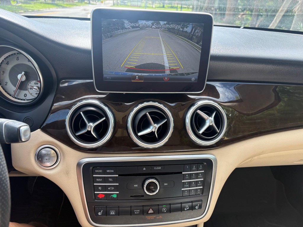 2016 Mercedes-Benz GLA-Class Image 18