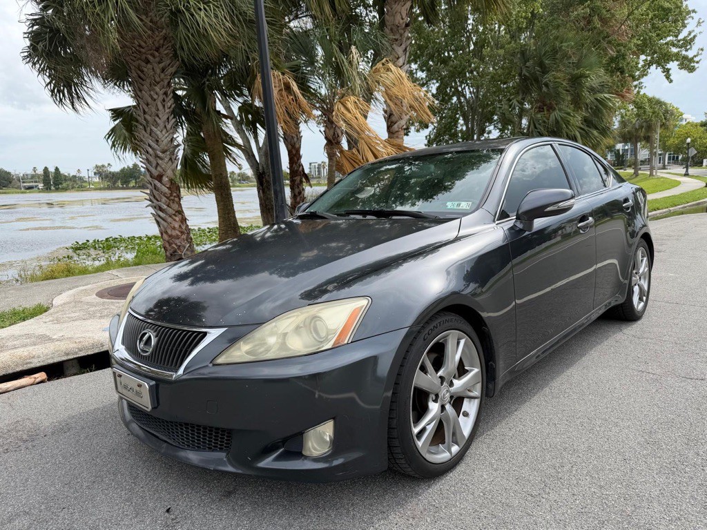 2009 Lexus IS Image 1