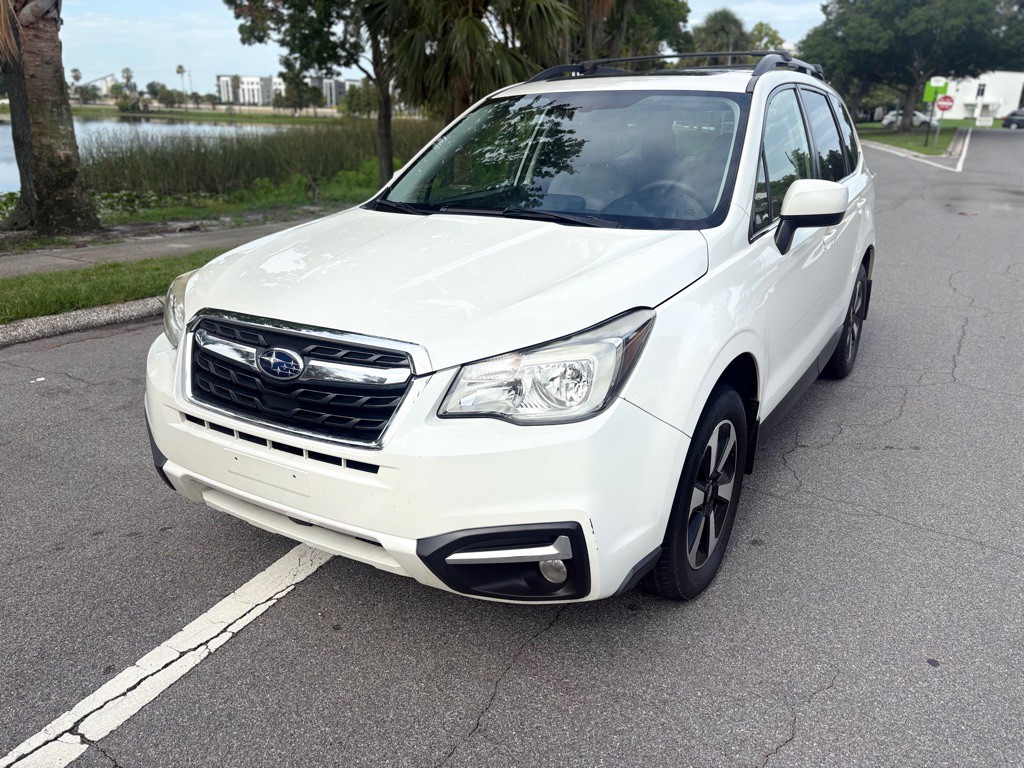 2017 Subaru Forester Image 4