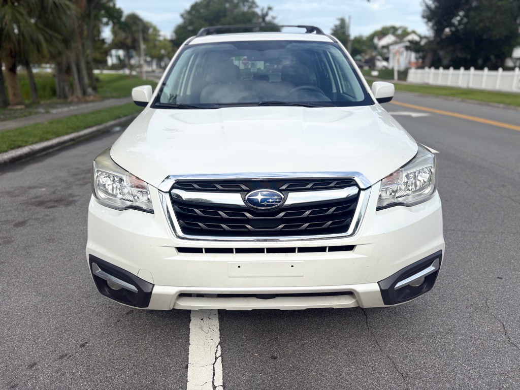 2017 Subaru Forester Image 5