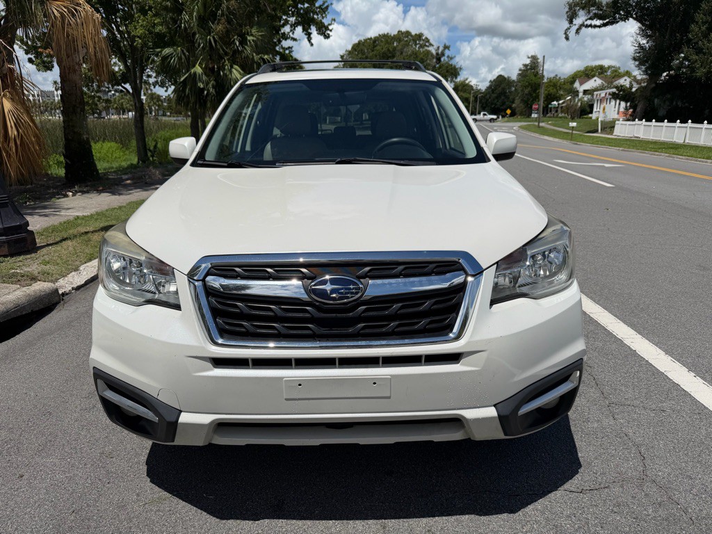 2017 Subaru Forester Image 15