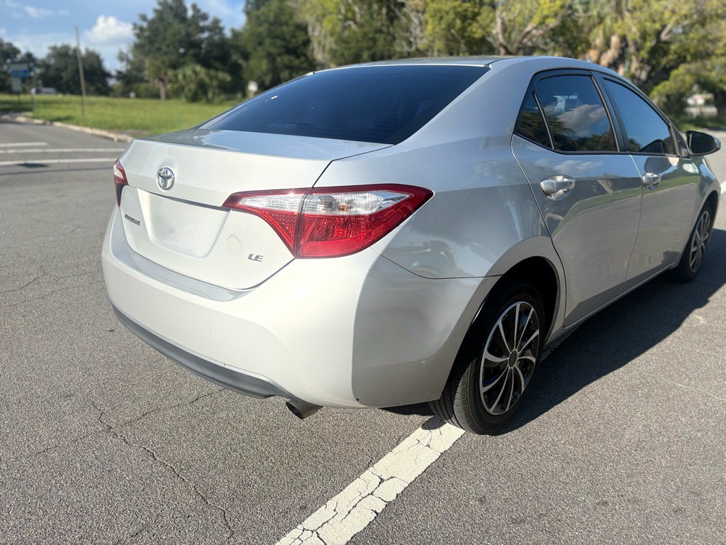 2016 Toyota Corolla Image 12