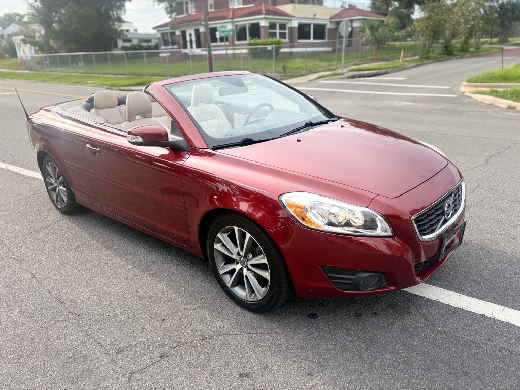 2012 Volvo C70 Image 5