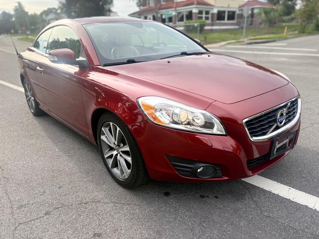 2012 Volvo C70 Image 18