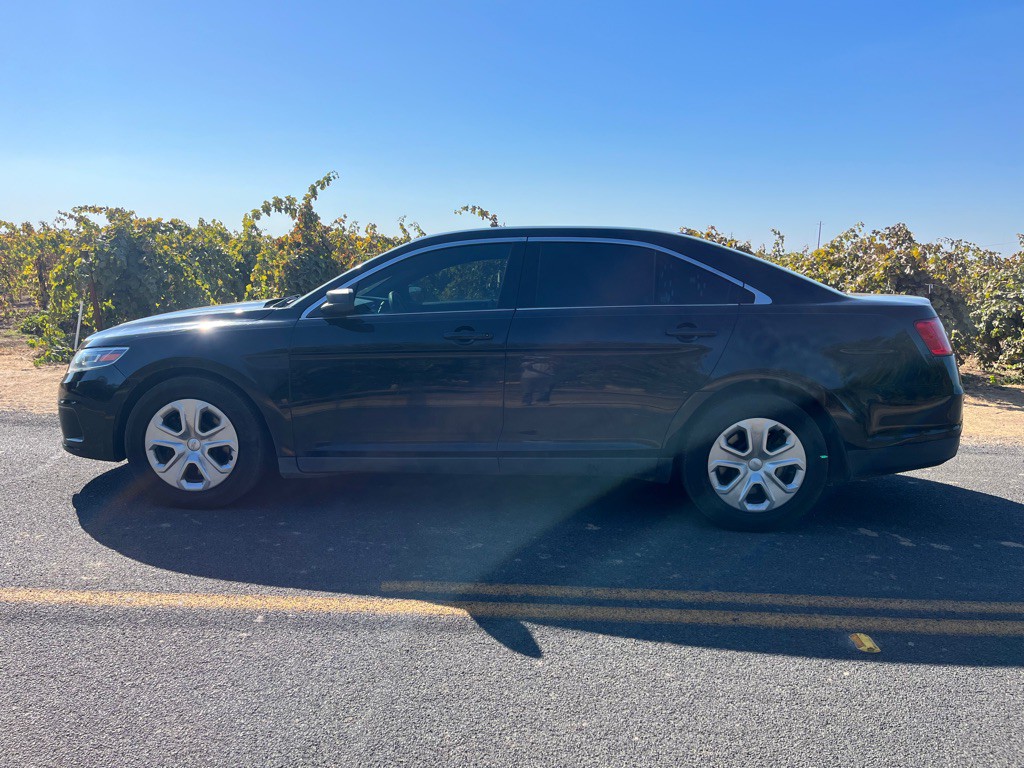 2018 Ford Taurus Image 1