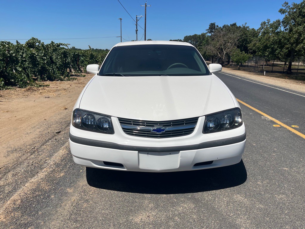 2002 Chevrolet Impala Image 3