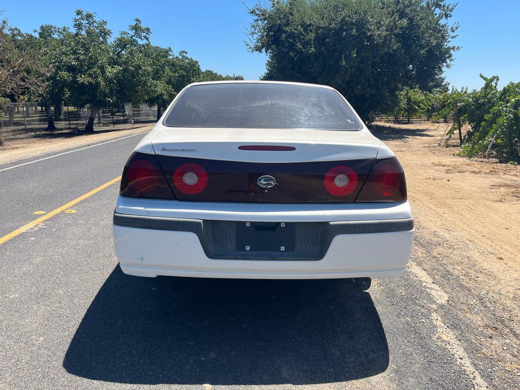 2002 Chevrolet Impala Image 5