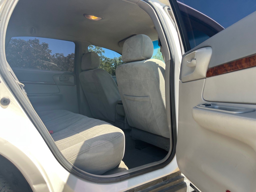 2002 Chevrolet Impala Image 15