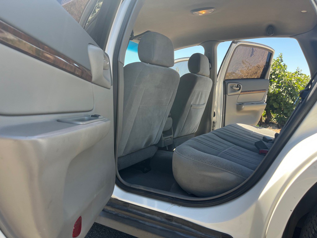 2002 Chevrolet Impala Image 20