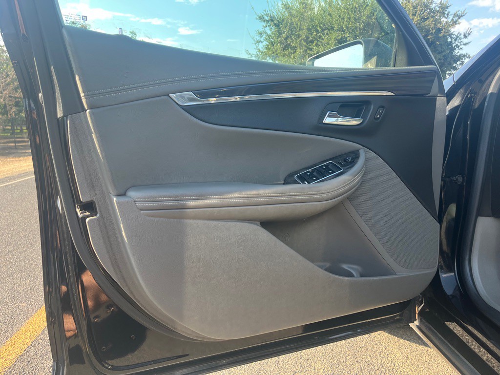 2015 Chevrolet Impala Image 20