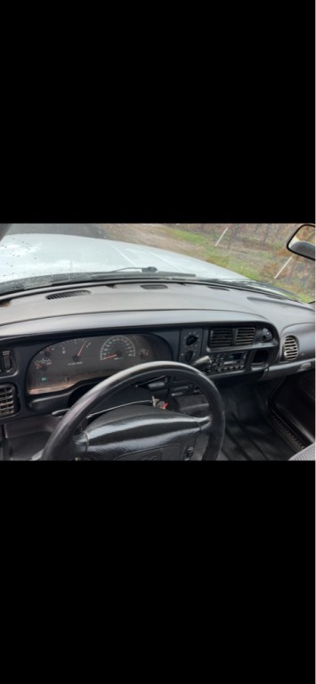 1999 Dodge Ram 1500 Image 10