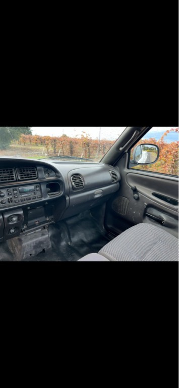 1999 Dodge Ram 1500 Image 11