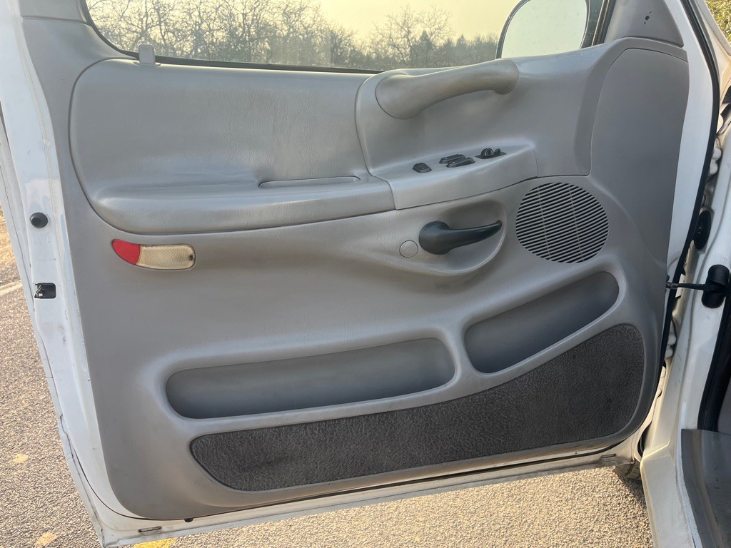 1998 Ford F-250 Image 16