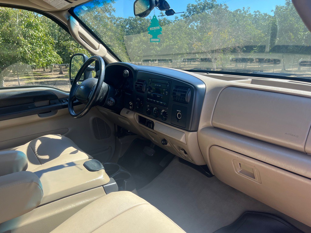 2005 Ford F-250 Image 9