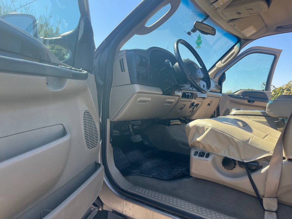 2005 Ford F-250 Image 22