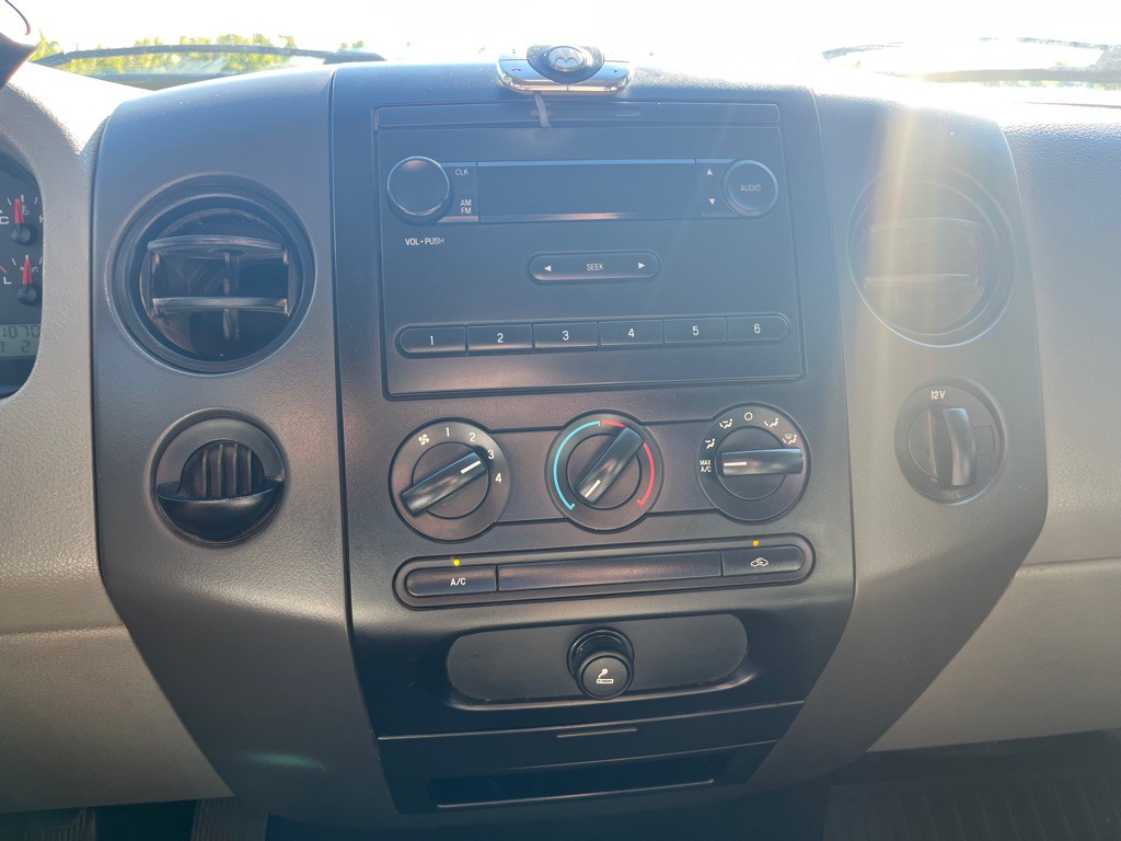 2007 Ford F-150 Image 10