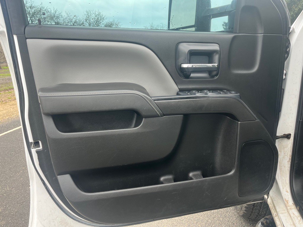 2001 Chevrolet Silverado 1500 Image 36