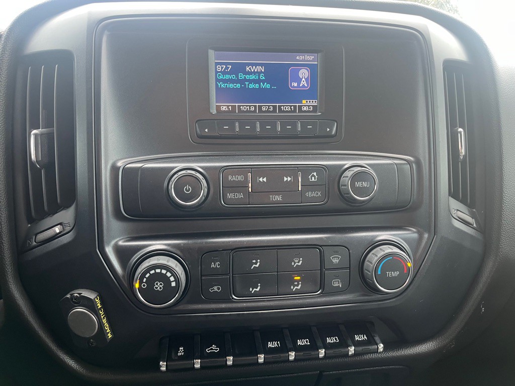 2001 Chevrolet Silverado 1500 Image 37