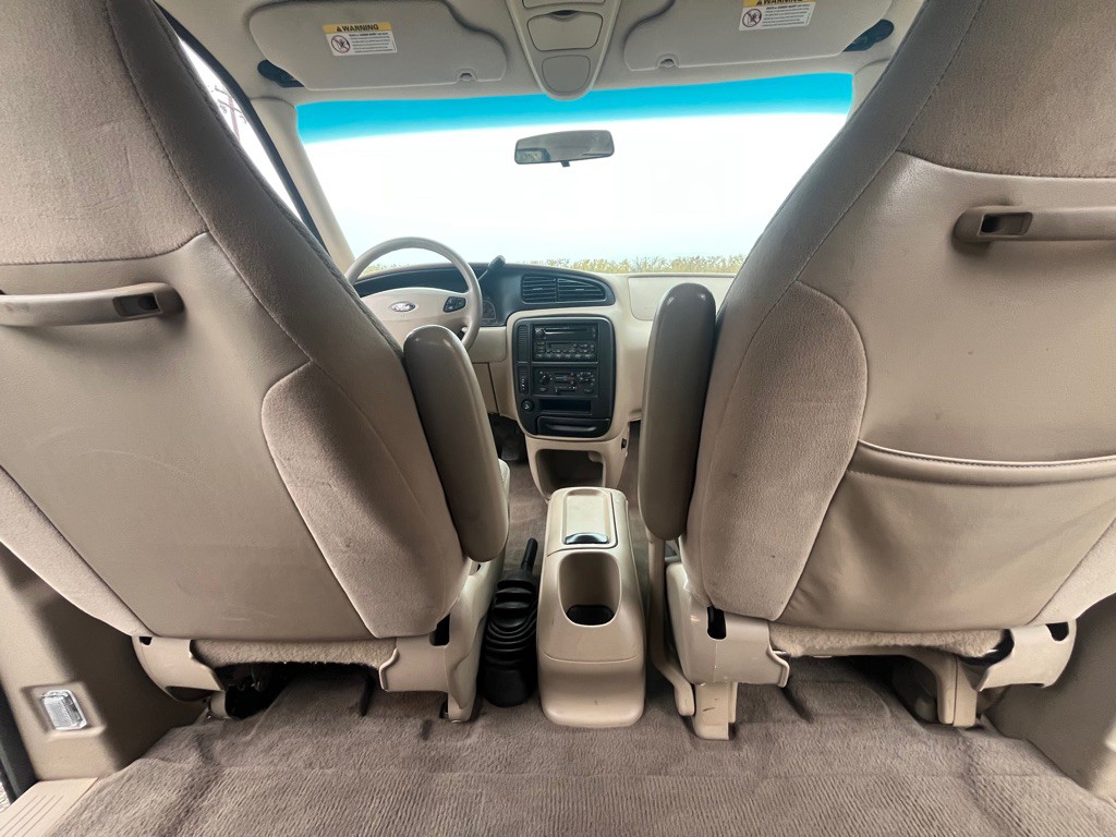 2003 Ford Windstar Image 17