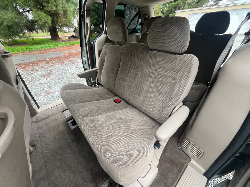 2003 Ford Windstar Image 24