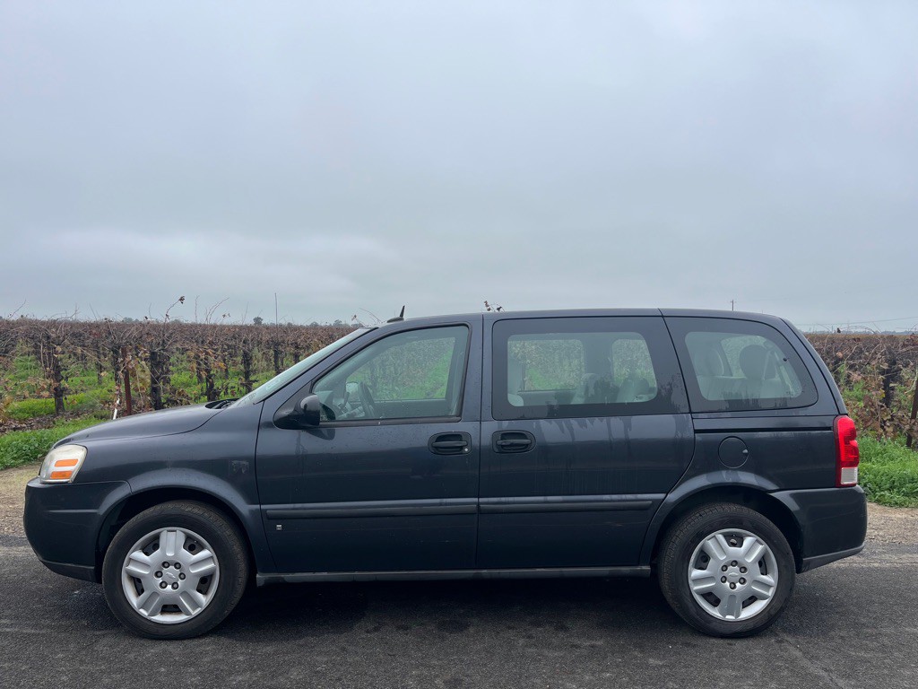 2008 Chevrolet Uplander Image 1