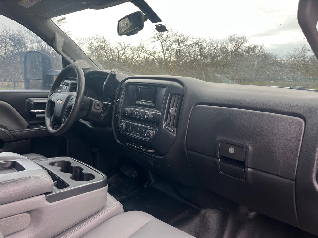 2015 Chevrolet Silverado 1500 Image 9