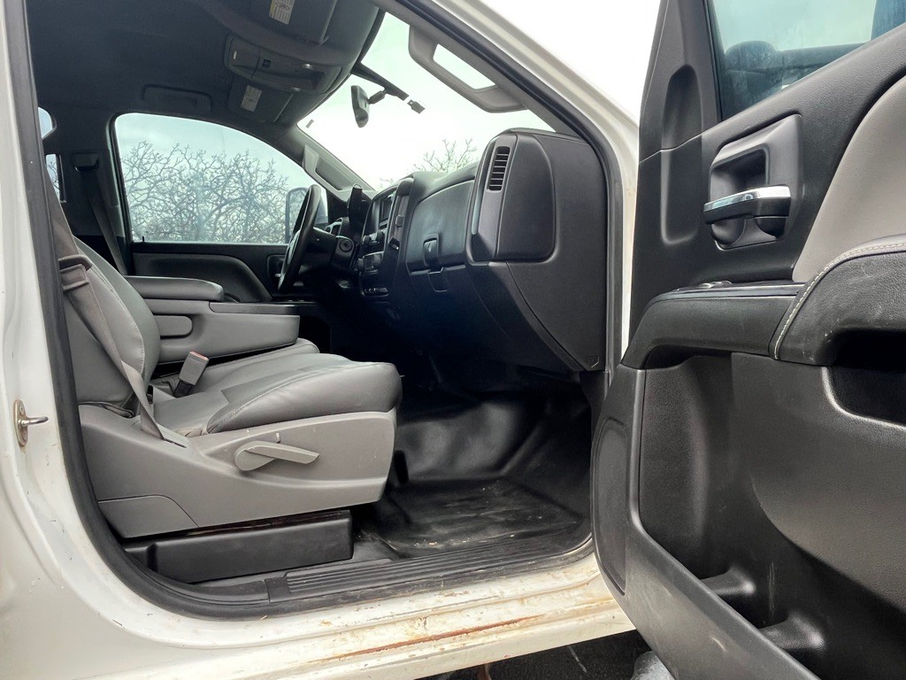 2015 Chevrolet Silverado 1500 Image 11