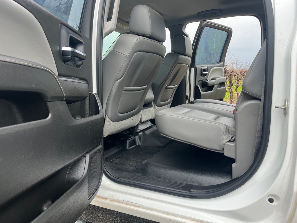 2015 Chevrolet Silverado 1500 Image 17