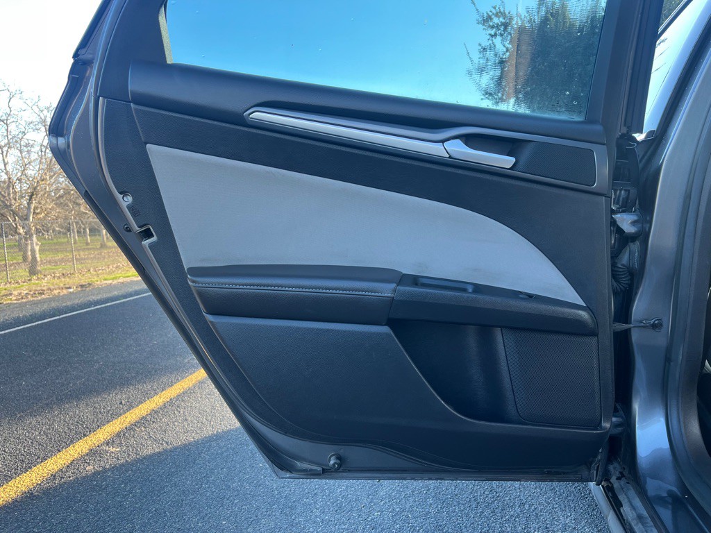 2013 Ford Fusion Image 17