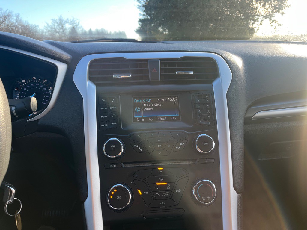 2013 Ford Fusion Image 22