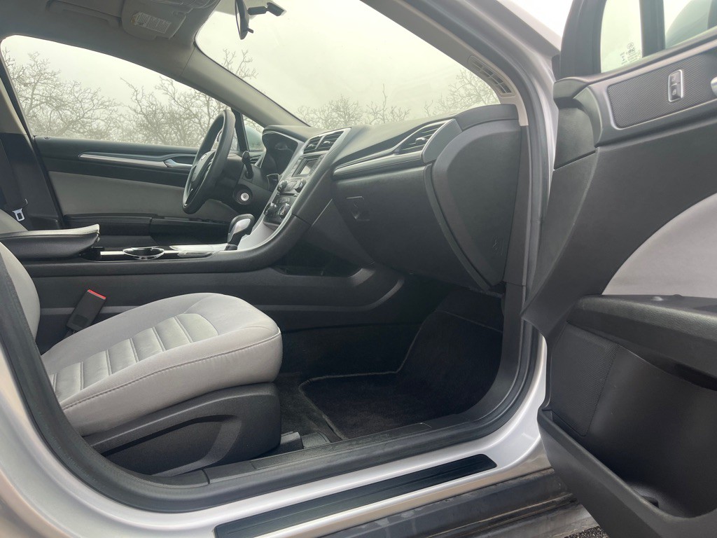 2014 Ford Fusion Image 11