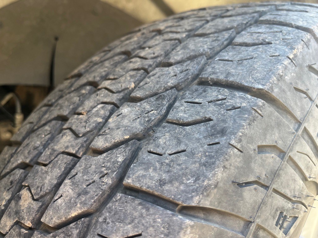 2015 GMC Savana Image 21