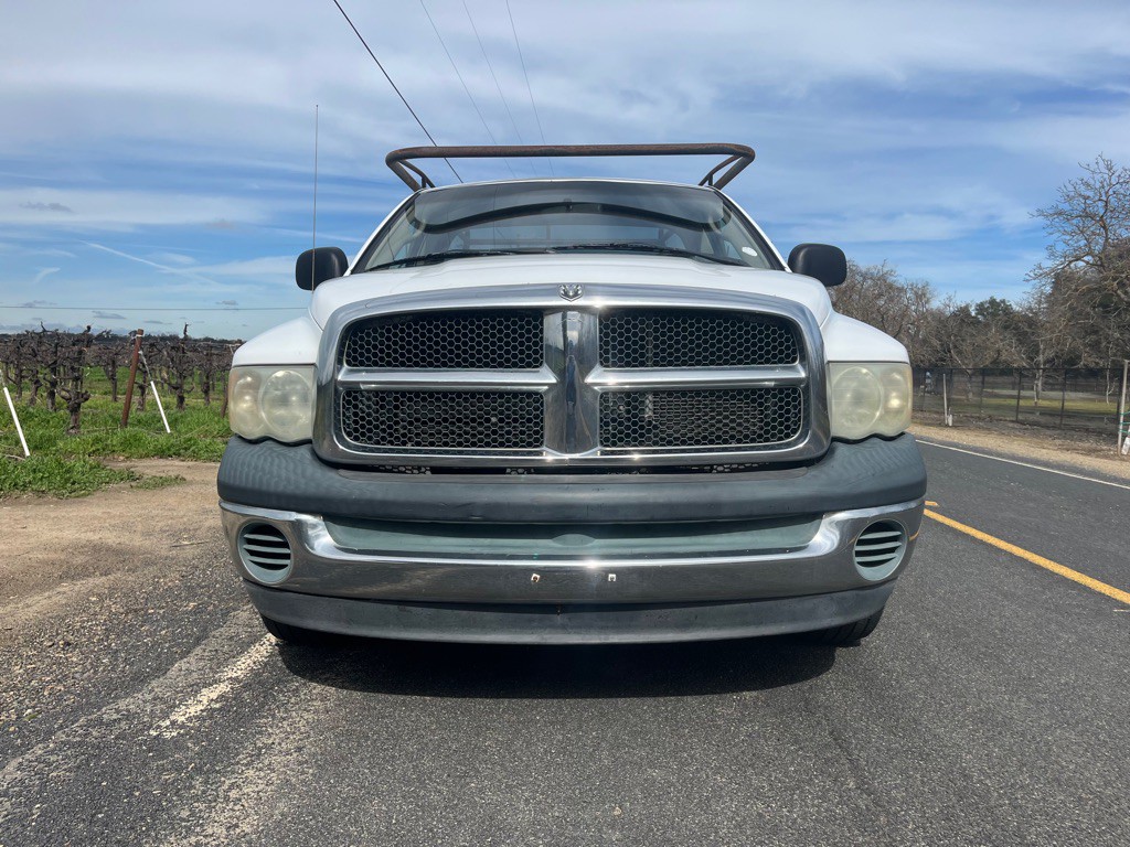 2003 Dodge Ram 1500 Image 2