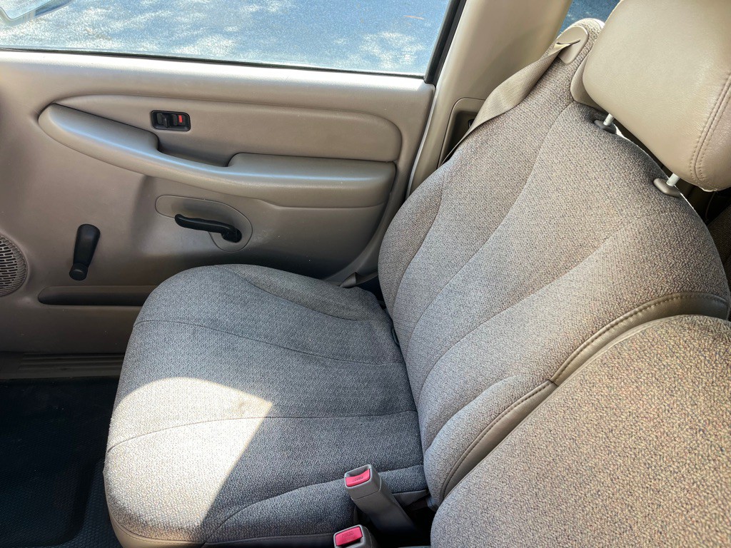 2001 Chevrolet Silverado 1500 Image 24