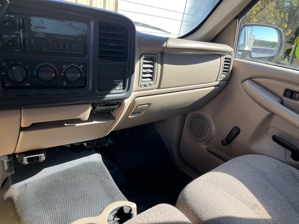 2001 Chevrolet Silverado 1500 Image 26