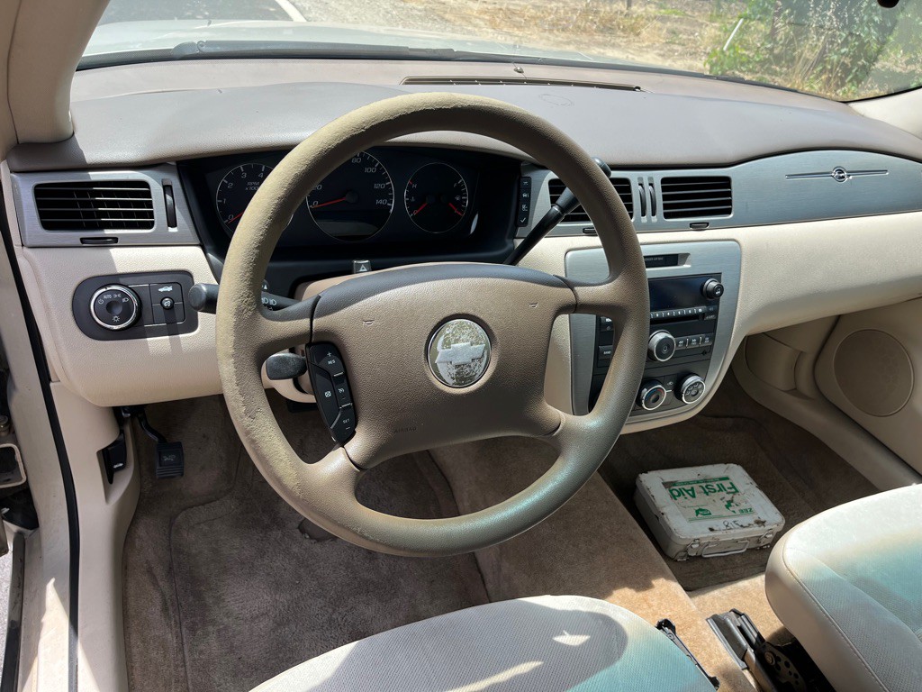 2008 Chevrolet Impala Image 14
