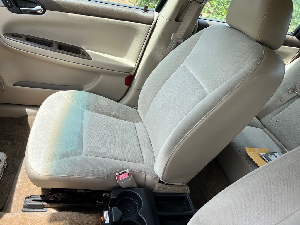 2008 Chevrolet Impala Image 16