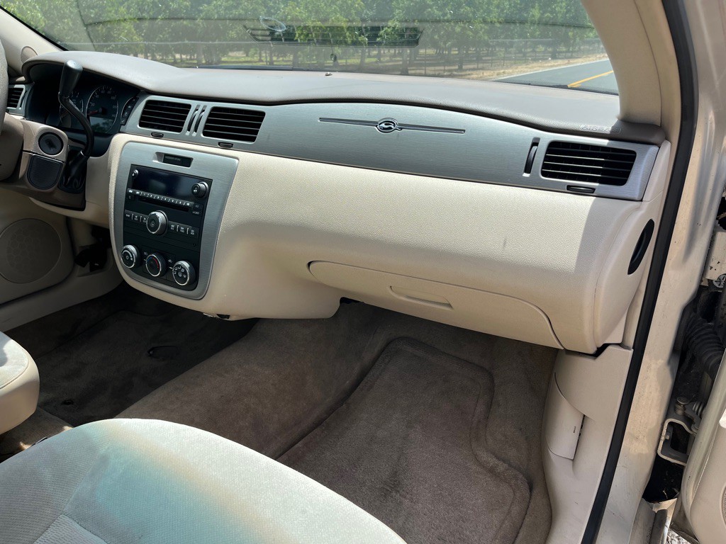 2008 Chevrolet Impala Image 19