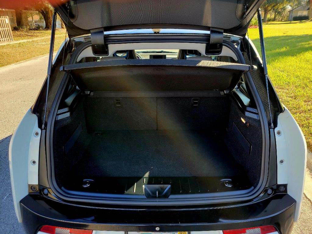 2016 BMW i3 Image 6