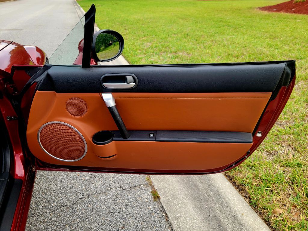 2006 Mazda MX-5 Miata Image 29