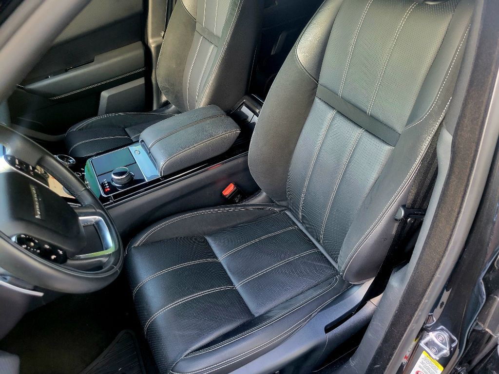 2020 Land Rover Range Rover Image 9