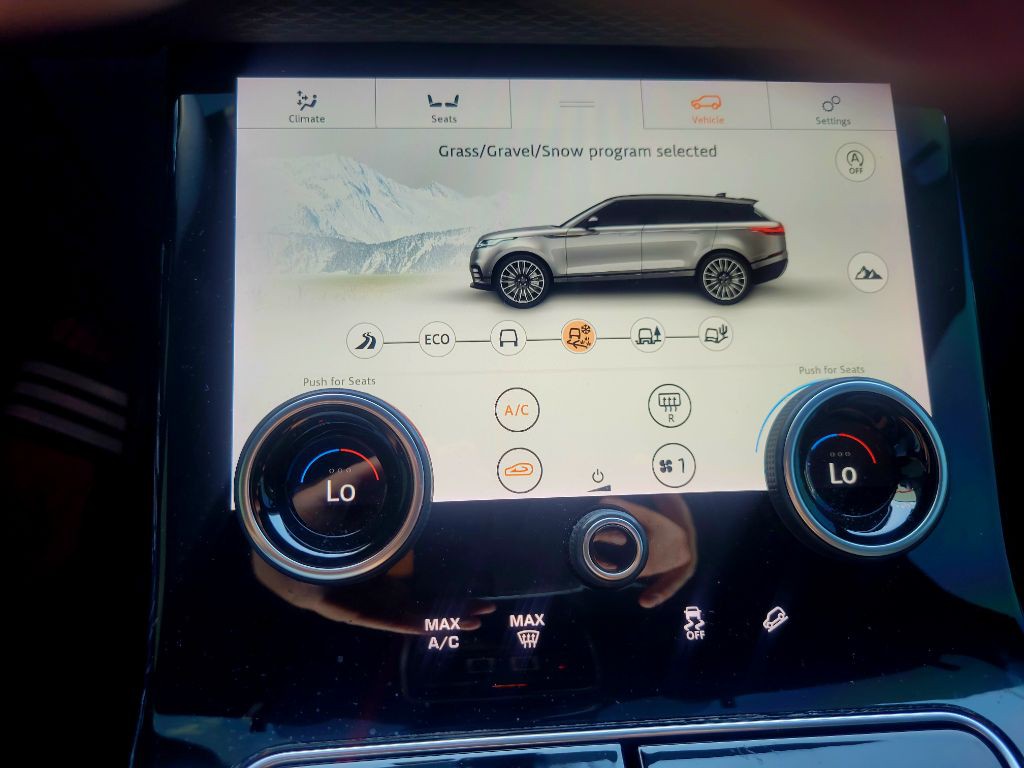 2020 Land Rover Range Rover Image 13
