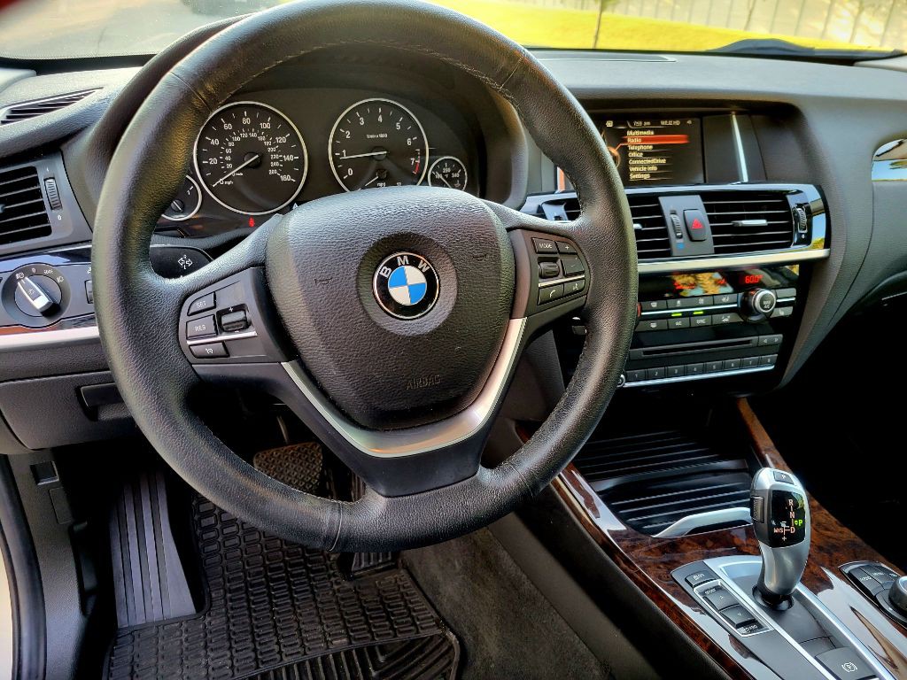 2017 BMW X3 Image 11