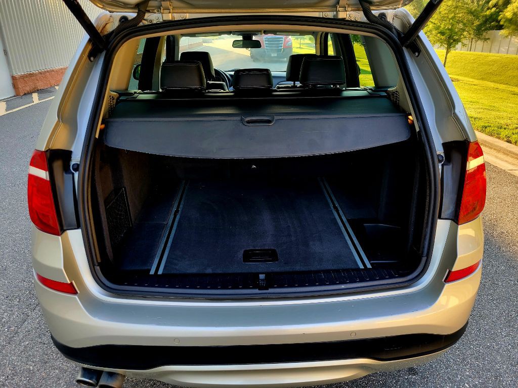 2017 BMW X3 Image 18