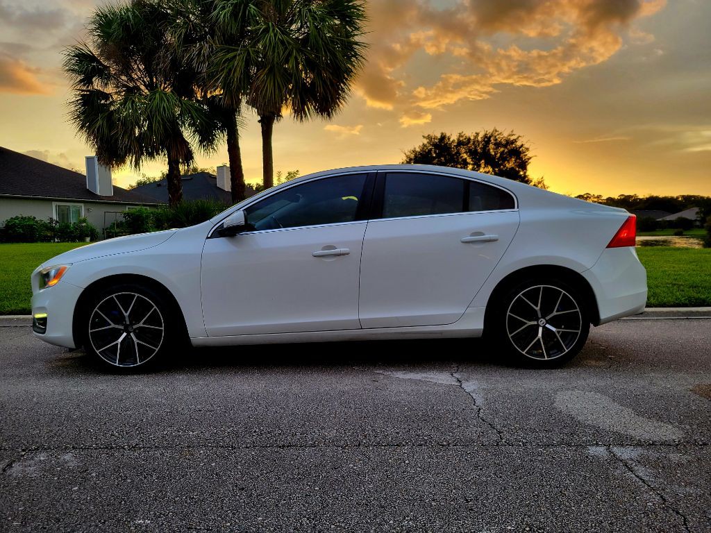 2016 Volvo S60 Image 3