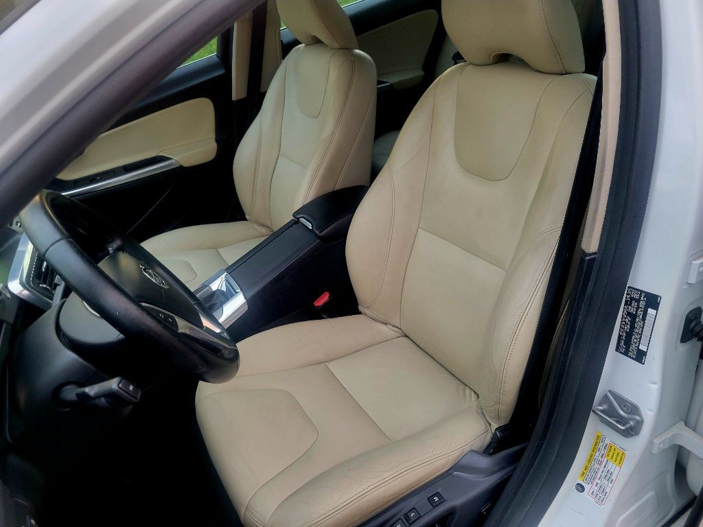 2016 Volvo S60 Image 8