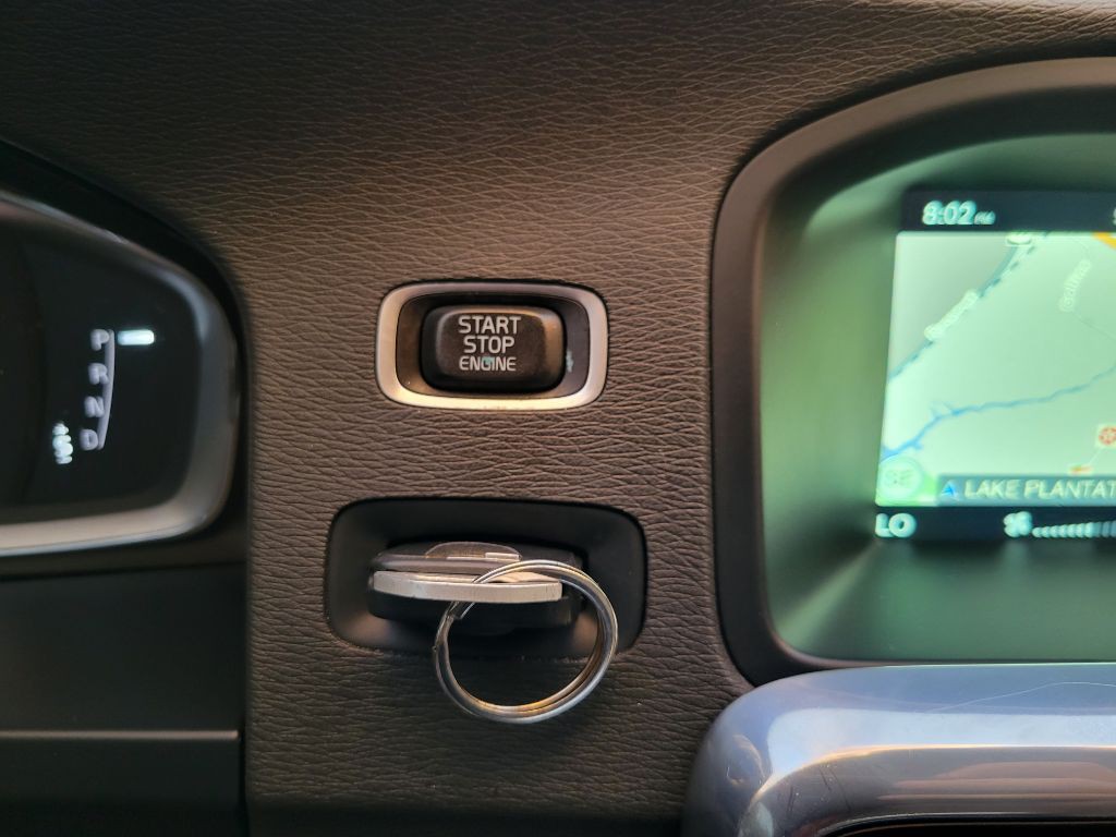 2016 Volvo S60 Image 15