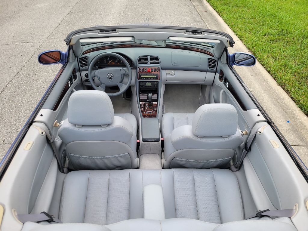1999 Mercedes-Benz CLK-Class Image 11