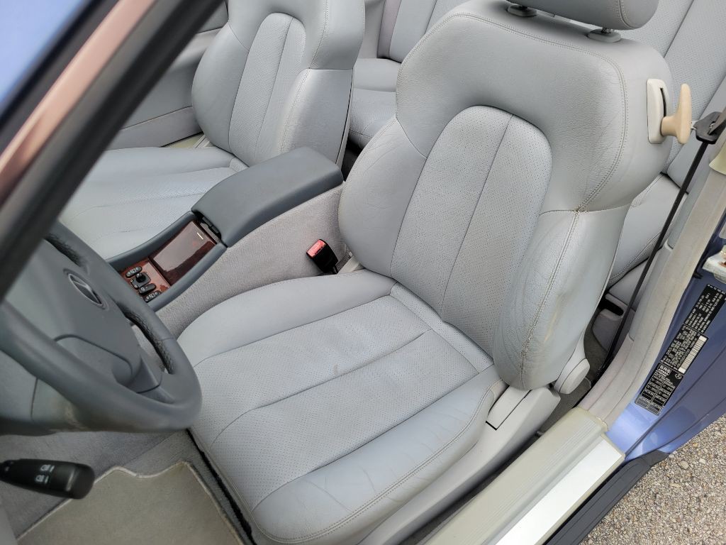 1999 Mercedes-Benz CLK-Class Image 16