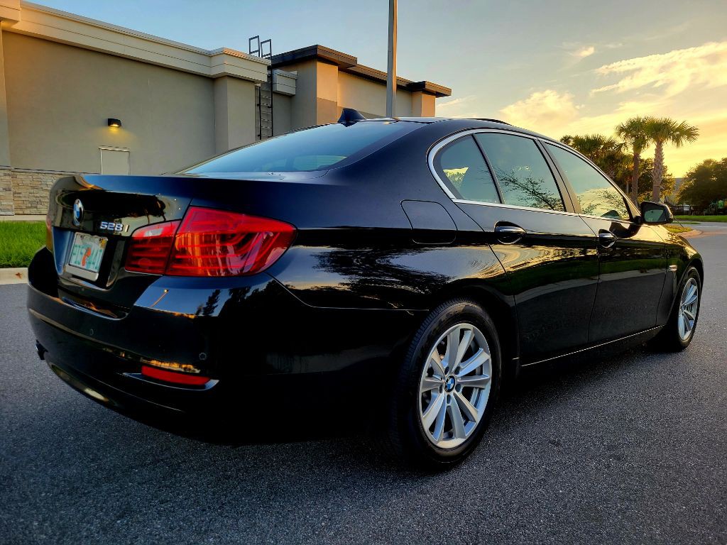 2015 BMW 5 Series Image 4